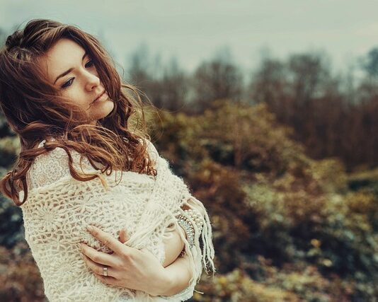 Jaka fryzura do Hiszpanki?